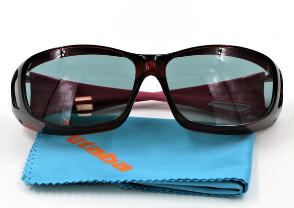 futaba-sun-glasses.jpg futaba-sun-glasses.jpg