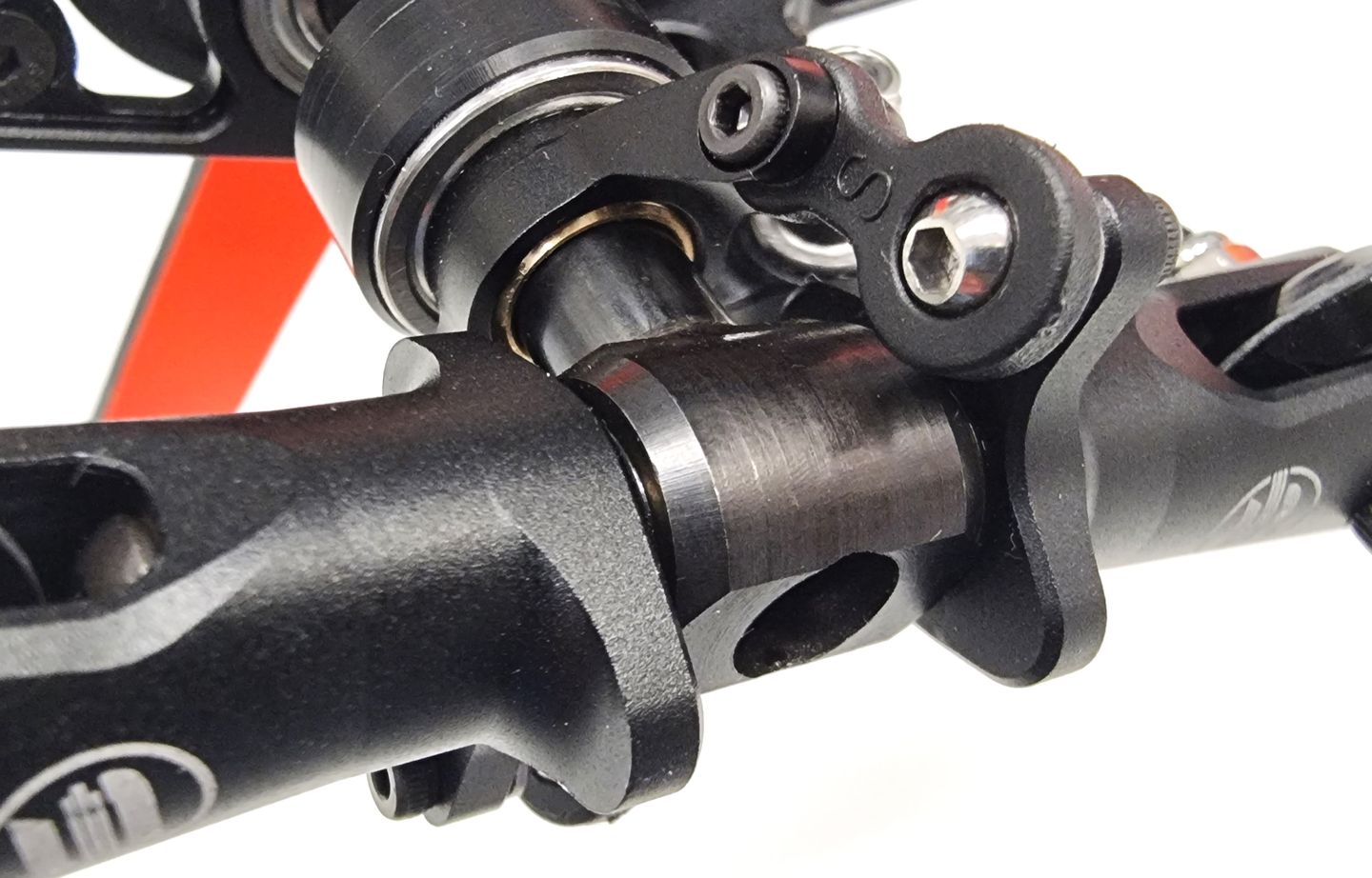 ilgoblin-pro-tail.jpg ilgoblin-pro-tail.jpg