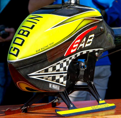 sab-goblin-yellow-carbon-front-detail.png